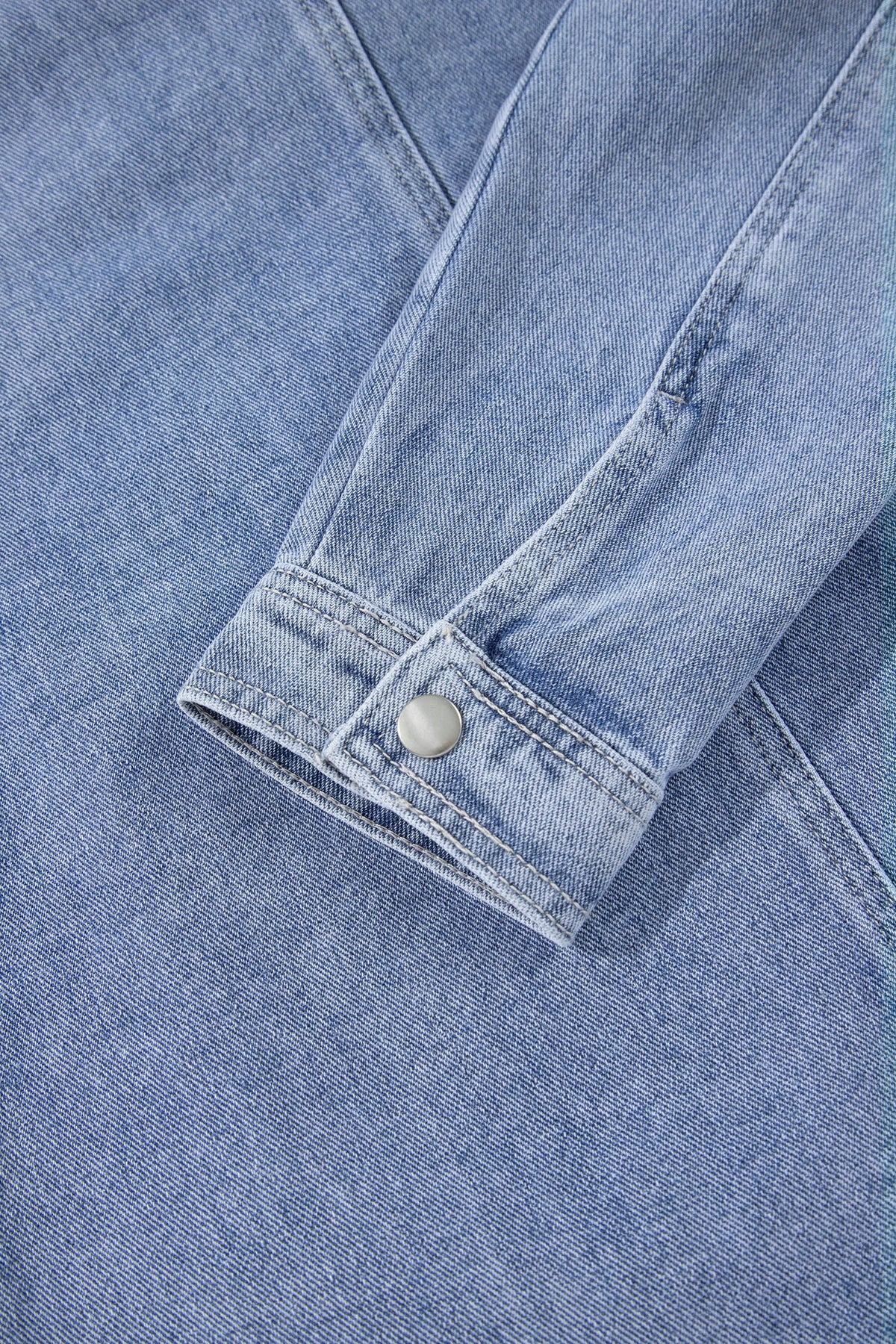 Beau Blue Studded Metal Zipper Rivet Pockets Denim Jacket