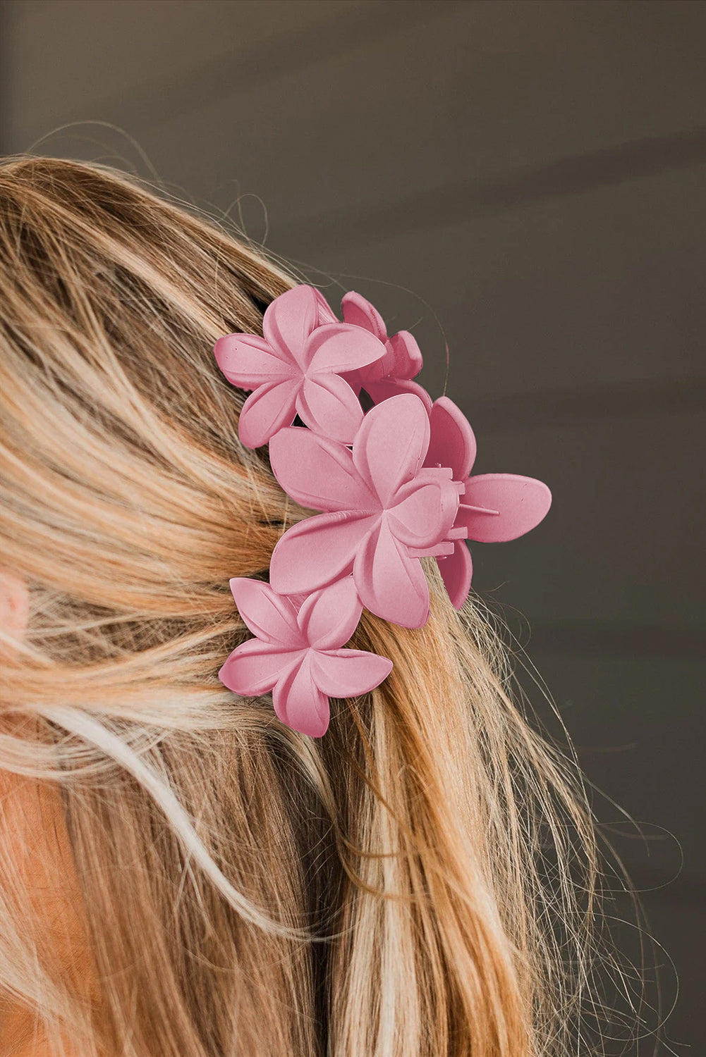 3D Flower Plastic Resin Hair Claw (Slight Color Variations)