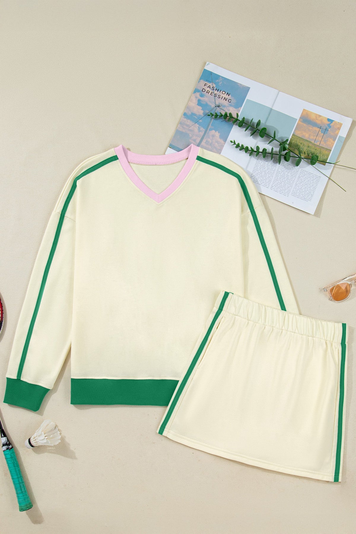 Beige Ribbed Colorblock Trim Sporty Pullover Mini Skort 2pcs Athleisure Set