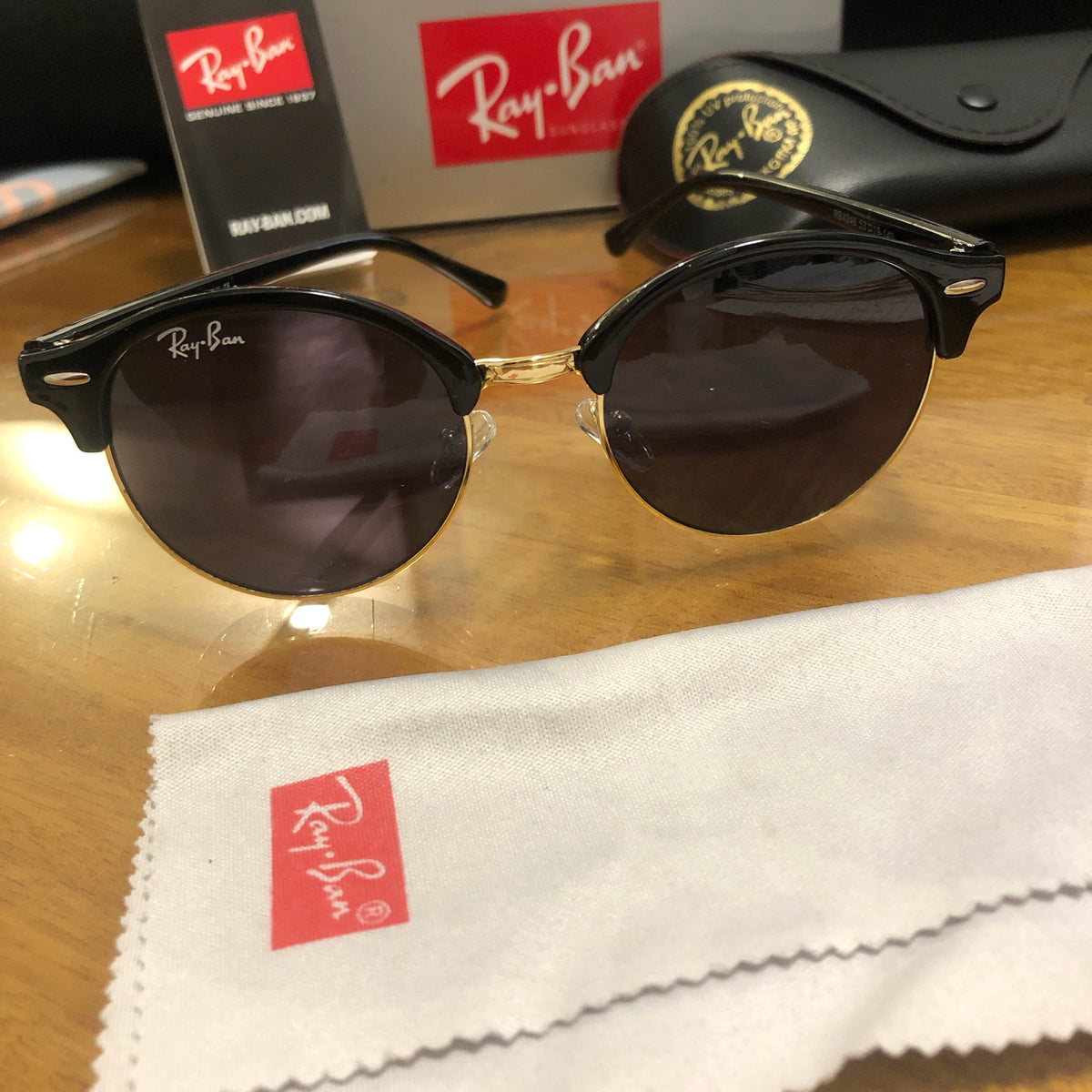sunglasses  polarized ray-ban RB4246 Clubround