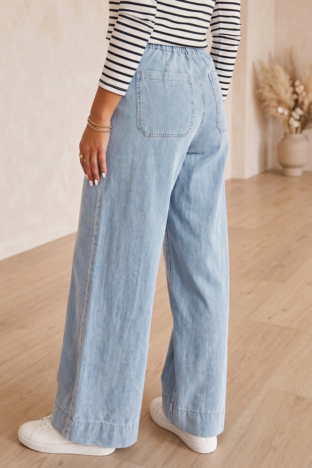 Beau Blue Solid Full-Length Regular Pocket Detail Denim Jeans