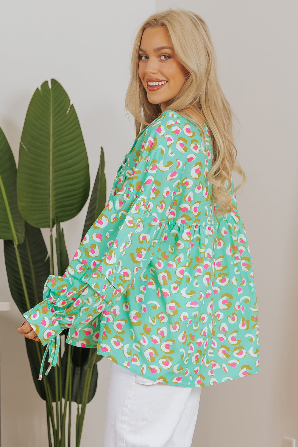 Abstract Lantern Sleeve Babydoll Blouse