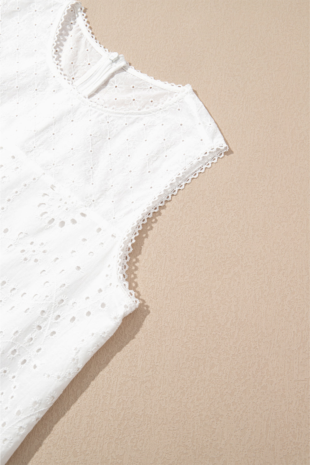 100%Cotton White Floral Eyelet Embroidered Sleeveless Shift Dress